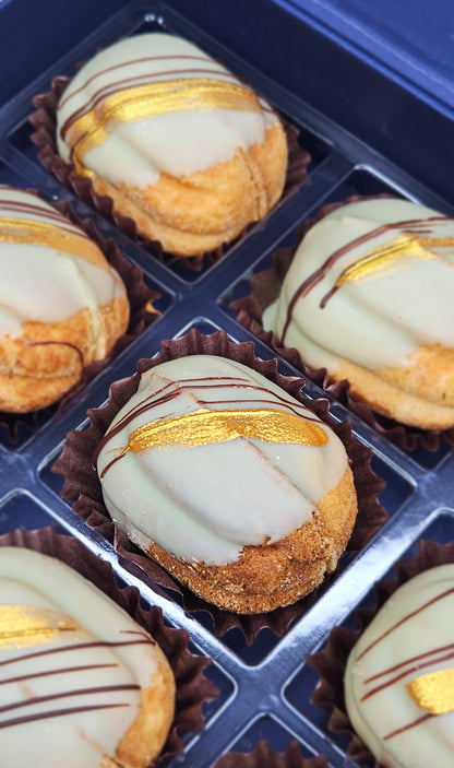 Pistachio Oreshki — Dubai Style Gourmet Cookie Gift Box